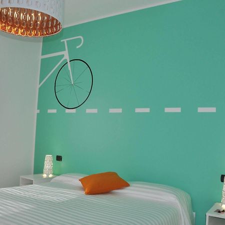 Lo Scoiattolo Piedmont Bike Hotel Pralormo Εξωτερικό φωτογραφία