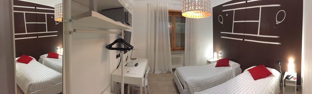 Lo Scoiattolo Piedmont Bike Hotel Pralormo Εξωτερικό φωτογραφία